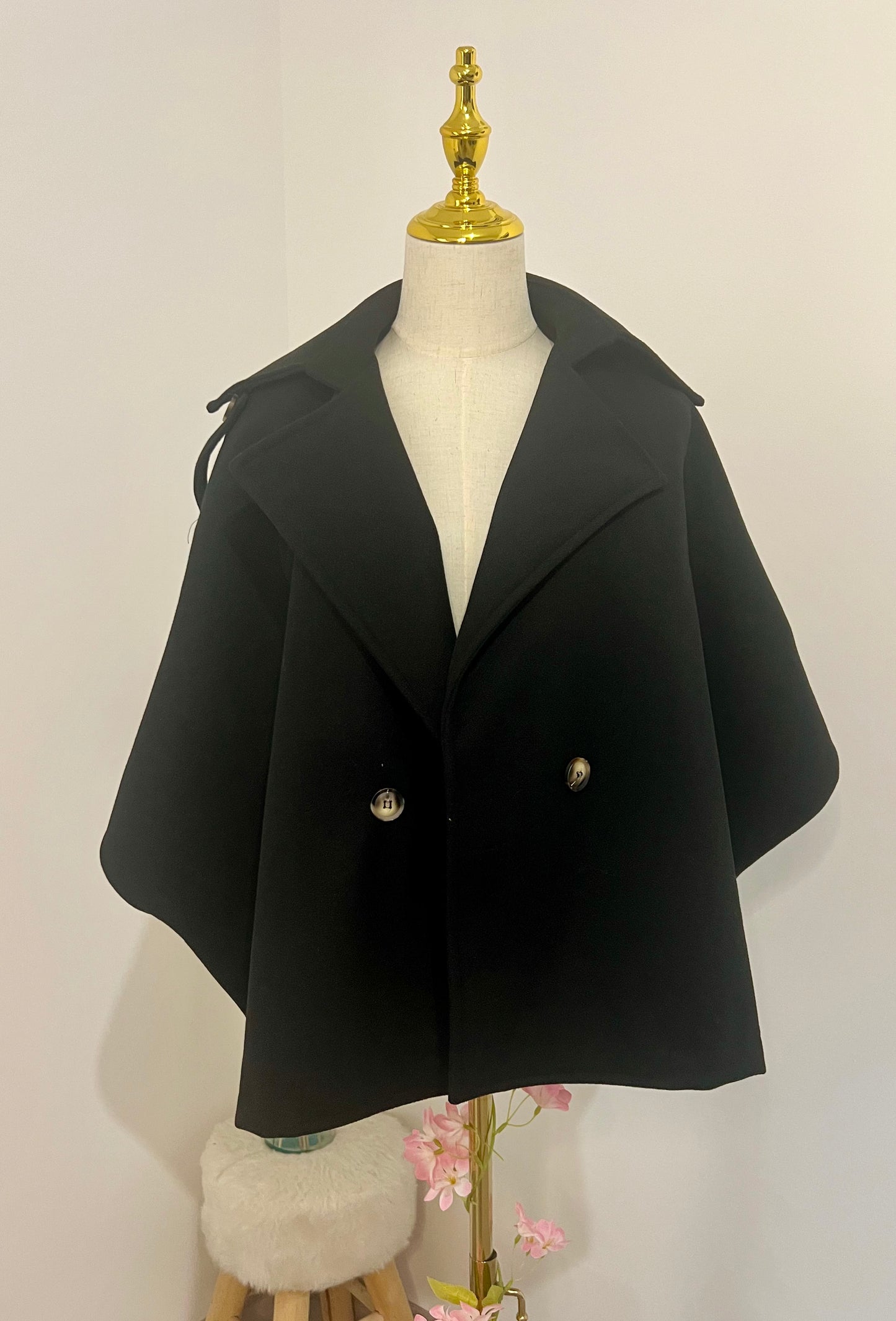 MANTEAU BOUTONS NOIR